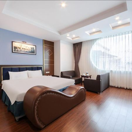 A25 Hotel - 63A Phuong Liet Hanoi Bagian luar foto